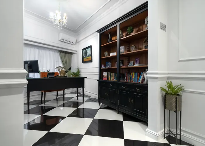 Mansion Luxury Suites